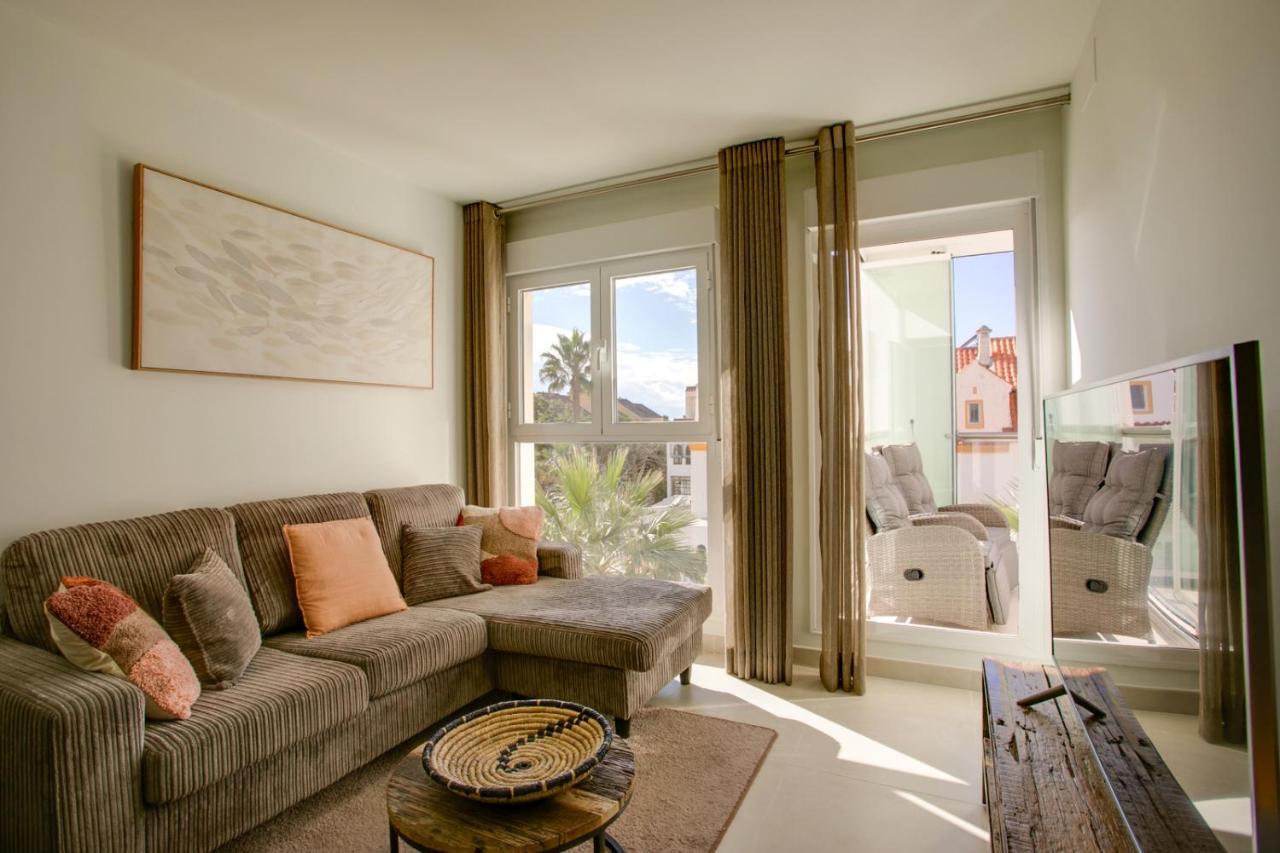 Apartamento Simi - Puerto Blanco Apartment Estepona Ngoại thất bức ảnh